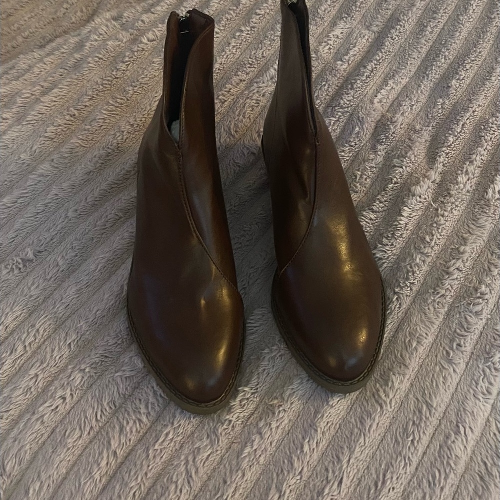 Elegant Brown Ankle Boots